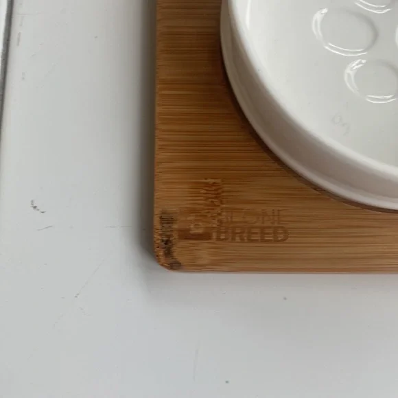 BOWLS FOR CAT AND DOG - Picture 2 of 2